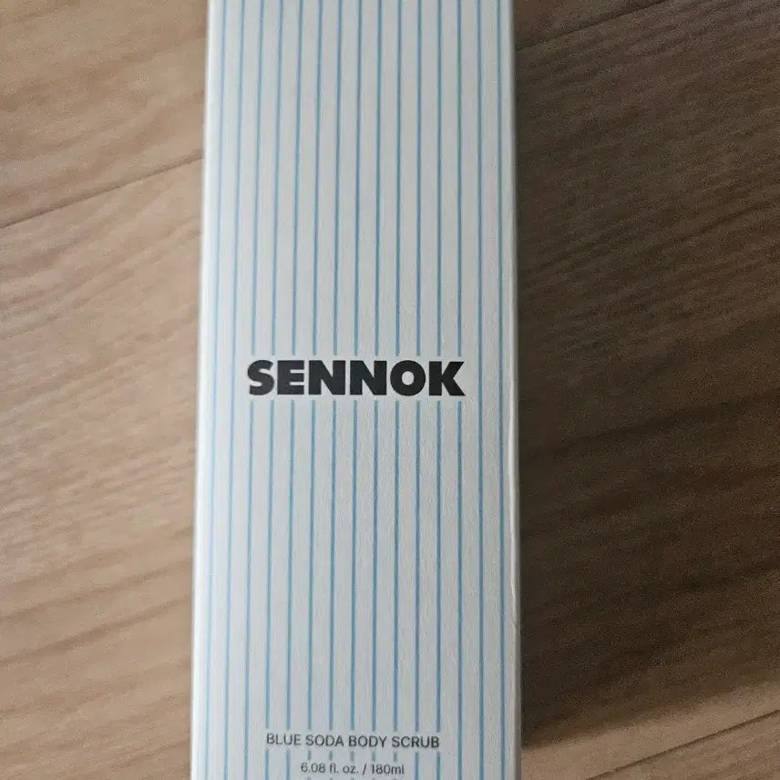 [BUNJANG] Senok Blue Soda Body Scrub 180ml / 센녹 블루소다 바디 스크럽 180ml