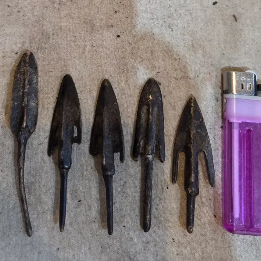 [BUNJANG] 5 Bronze Arrowheads / 출토 청동 화살촉 5점