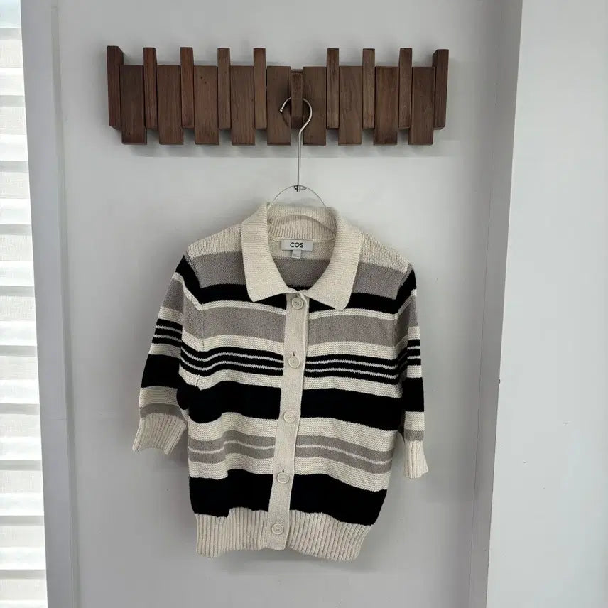 [BUNJANG] COS 25SS Short Sleeve Cardigan / 코스 25SS 반팔 가디건