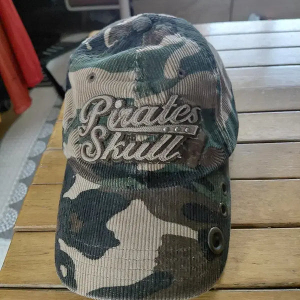 [BUNJANG] Pirates Skull Camouflage Corduroy Ball Cap / Pirates Skull 카모플라쥬 코듀로이 볼캡