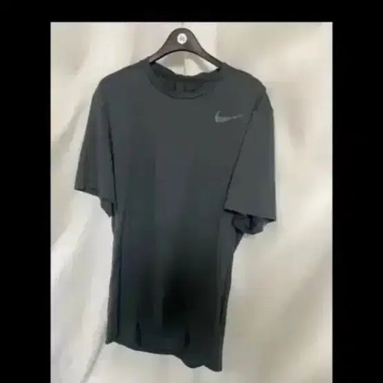 [BUNJANG] Nike Dri-FIT Spandex Short Sleeve T-Shirt / 나이키 드라이핏 기능성 스판 반팔 티셔츠