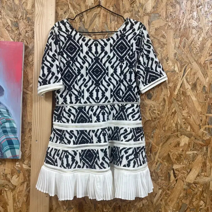 [BUNJANG] Geometric Pattern Midi Dress / 원피스66