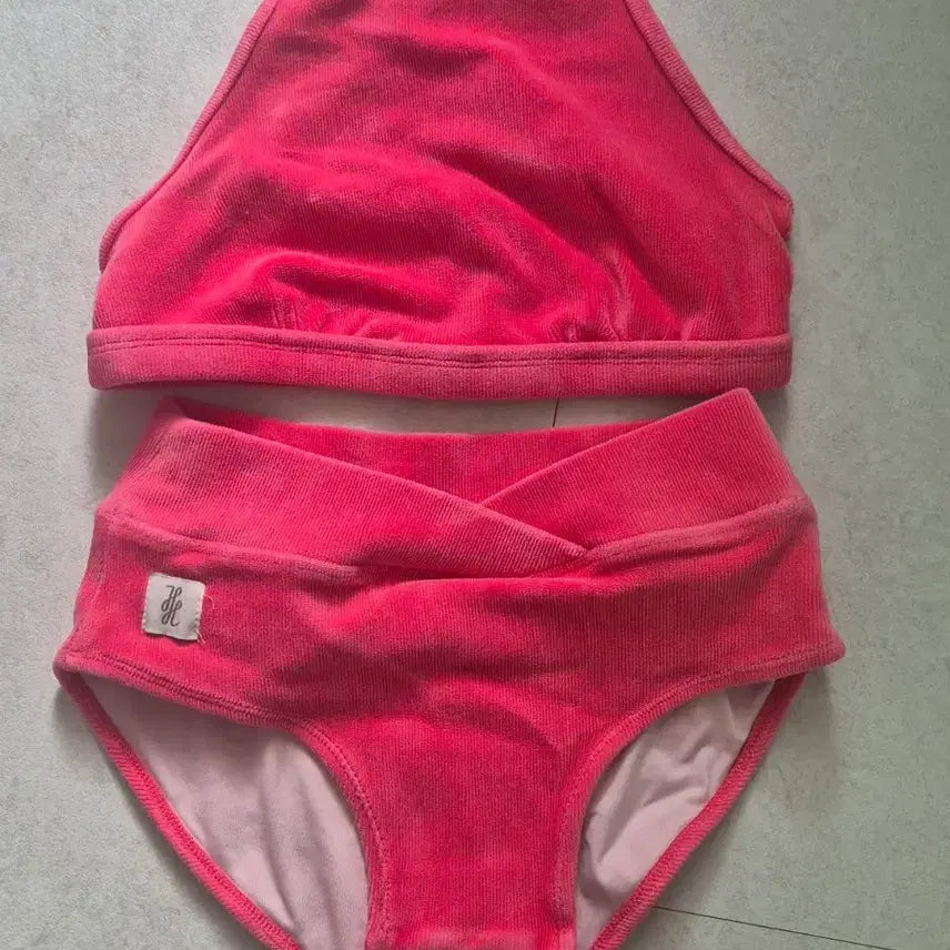[BUNJANG] Hot Hot Cozy Daily Backless + Low Shorts Set / 핫한 폴웨어 팝니다