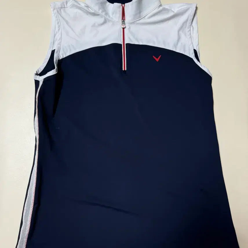 [BUNJANG] Callaway Romelia Sleeveless Jersey Top - Size 95 (Fits 66) / (상태SS)캘러웨이 냉감 로멜리아나 저지소재 민소매나시95(66)