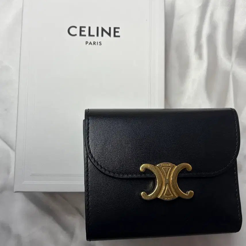 [BUNJANG] Celine Triomphe Bifold Wallet Black / 셀린느 트리옹프 지갑 블랙