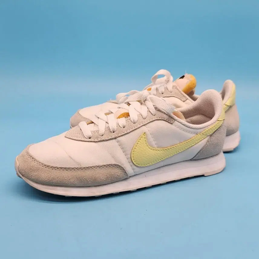 [BUNJANG] Nike Waffle Trainer 2 Women's Sneakers (240) / a 나이키 와플 트레이너 2 여성운동화 240