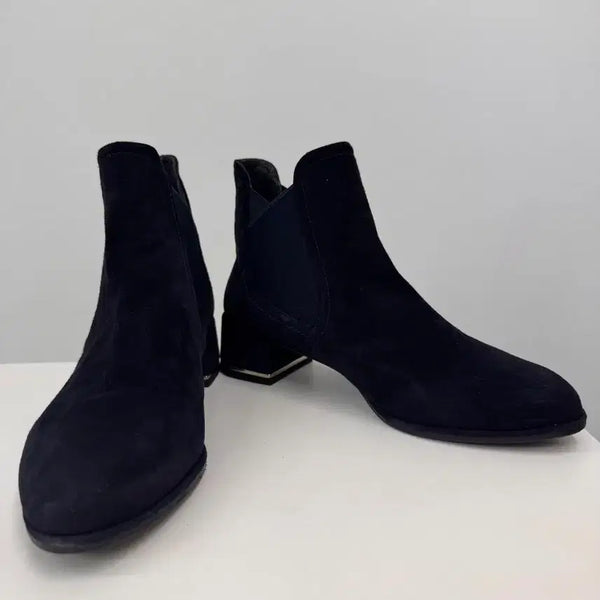 [BUNJANG] Stuart Weitzman Black Suede Ankle Boots Size 37 / 스튜어트 와이츠먼 블랙 스웨이드 앵클 부츠 37