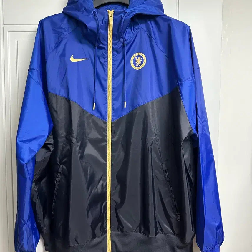 [BUNJANG] Chelsea FC 23/24 Windrunner Jacket (International XL) / [해외 XL] 첼시 23/24 윈드러너