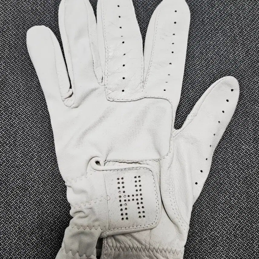 [BUNJANG] Hermès Agneau Leather Golf Gloves - Size 8.5 / 에르메스 골프 장갑 (정품)
