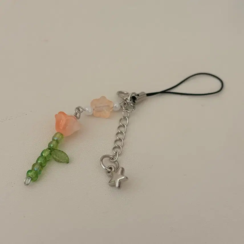 [BUNJANG] Handmade Silver Bell Flower Charm / 핸드메이드 비즈 은방울 꽃 키링