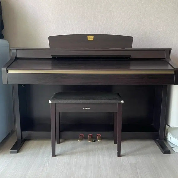 [BUNJANG] Yamaha Clavinova CLP-330 Digital Piano / 야마하 CLP-330 디지털 피아노 (클라비노바)