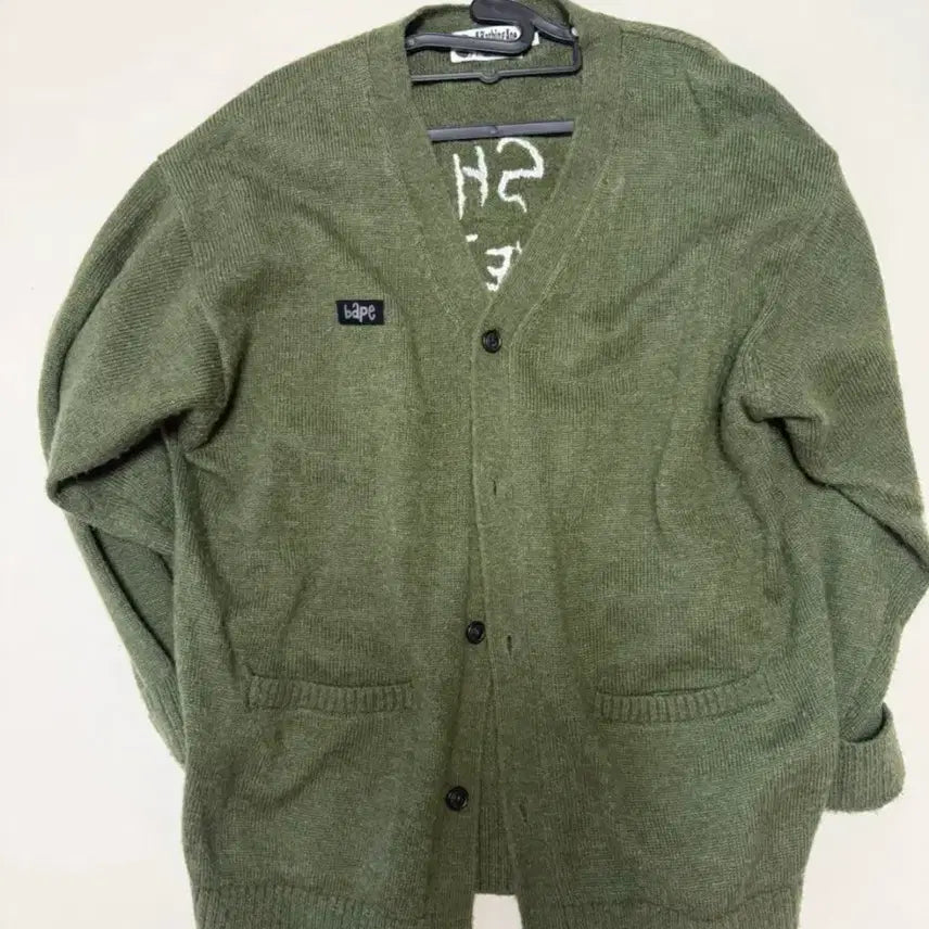 [BUNJANG] BAPE Embroidery Shaggy Knit Cardigan L / 베이프 가디건 L