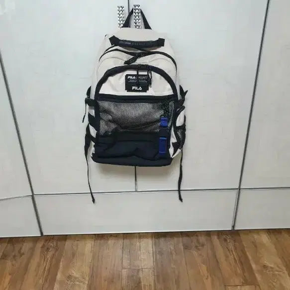 [BUNJANG] Fila Student Backpack / 휠라 학생용  책가방 거의새것
