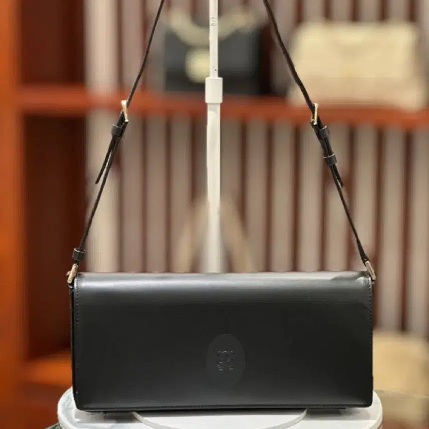 [BUNJANG] Louis Quatorze Mini Crossbody Shoulder Bag Black Leather / 루이까또즈 미니 크로스백 숄더백