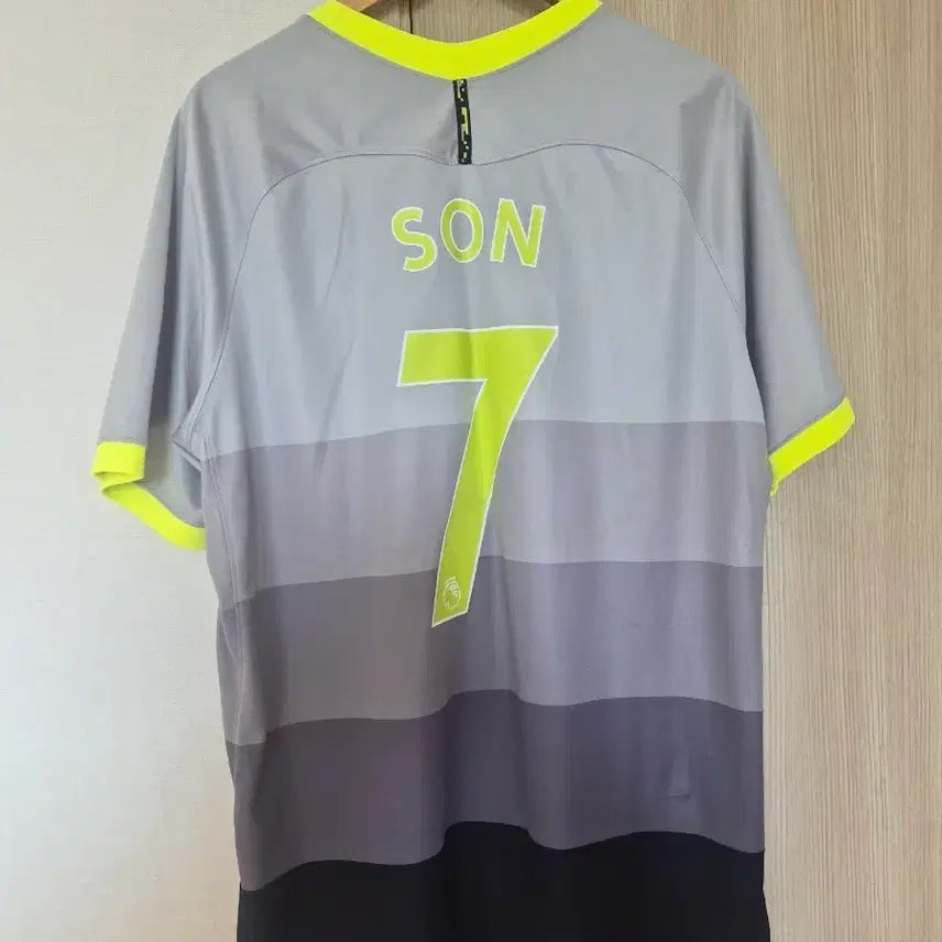 [BUNJANG] Tottenham Hotspur Son Heung-min #7 Jersey / 토트넘 에어맥스 손흥민 7번 유니폼 져지