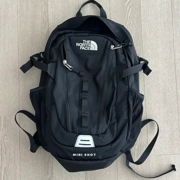 [BUNJANG] The North Face Mini Shot Backpack Black / 노스페이스 백팩 미니샷 블랙