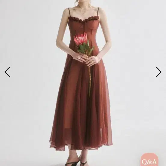 [BUNJANG] Sinsden Brick Rosette Maxi Dress / 신스덴 브릭 로제트 맥시 드레스