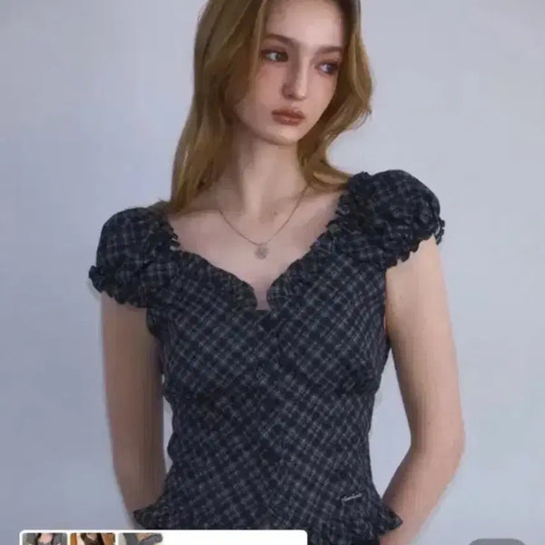 [BUNJANG] Rosefrence Shirring Check Blouse - Size S / [오늘만 할인]로제프란츠 셔링 체크 블라우스 S사이즈
