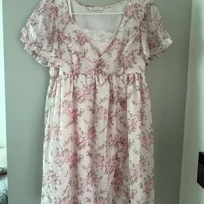 [BUNJANG] Moodbridge Lest Rose Vintage Floral Print Dress / 무드브릿지 lest rose 빈티지 꽃무늬 원피스 판매합니다. 일녀스타일 플로럴 일브