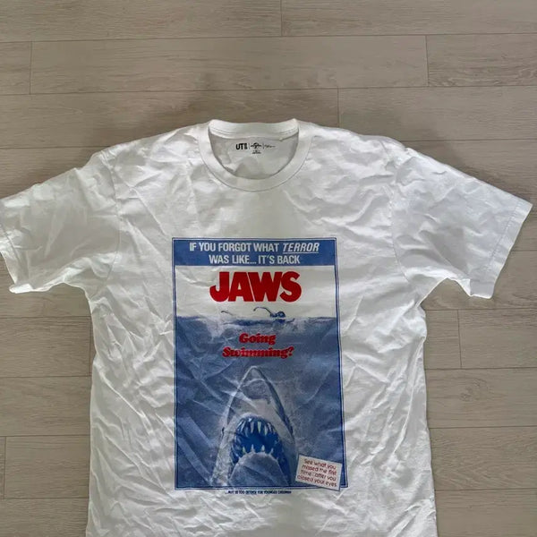 [BUNJANG] Uniqlo Jaws Short Sleeve T-Shirt XL / UT 유니클로 죠스 반팔티 XL