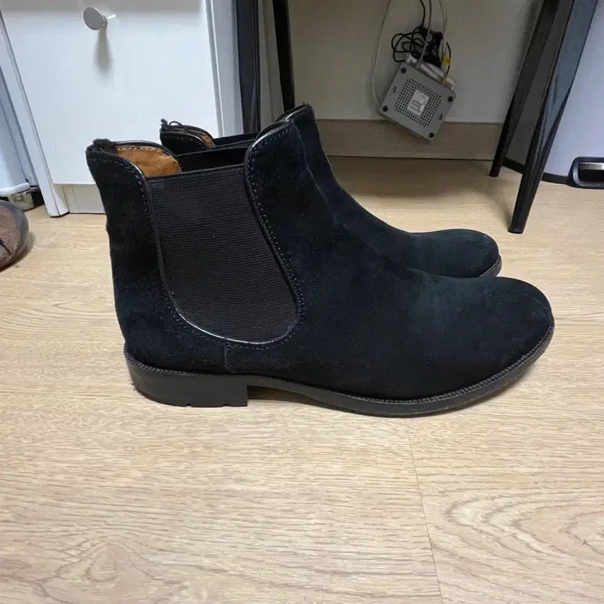 [BUNJANG] Alfredo Bannister Suede Chelsea Boots / 알프레도 바니스터 부츠