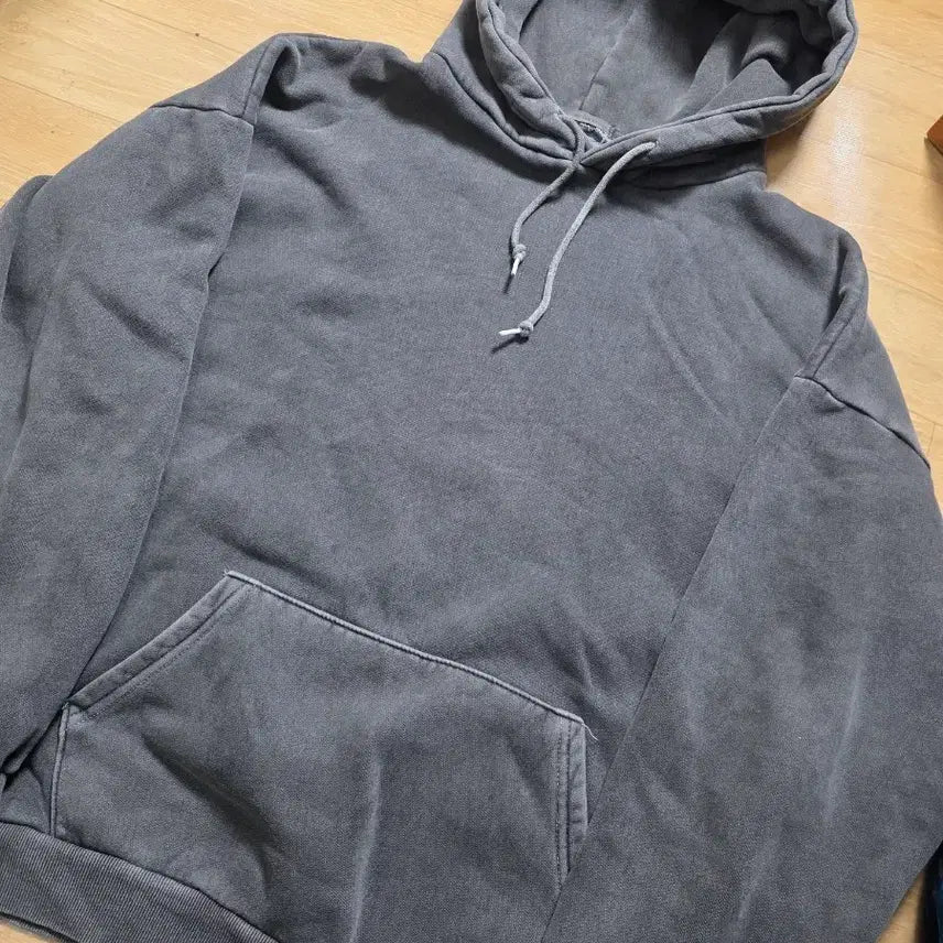 [BUNJANG] WIT AND HUNOR Unisex Hooded Sweatshirt Gray / 105.  WIT AND HUNOR  기모 후드티 공용 .가슴 72cm길이71cm