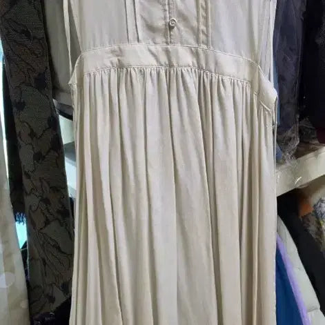 [BUNJANG] Thursday Island Side Slit Layered Long Dress / 써스데이아일랜드 옆트임 레이어드 롱 원피스