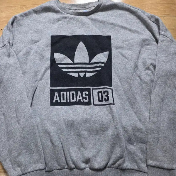 [BUNJANG] Adidas Crewneck Sweatshirt Gray / 100. 아디다스 맨투맨 그레이 03