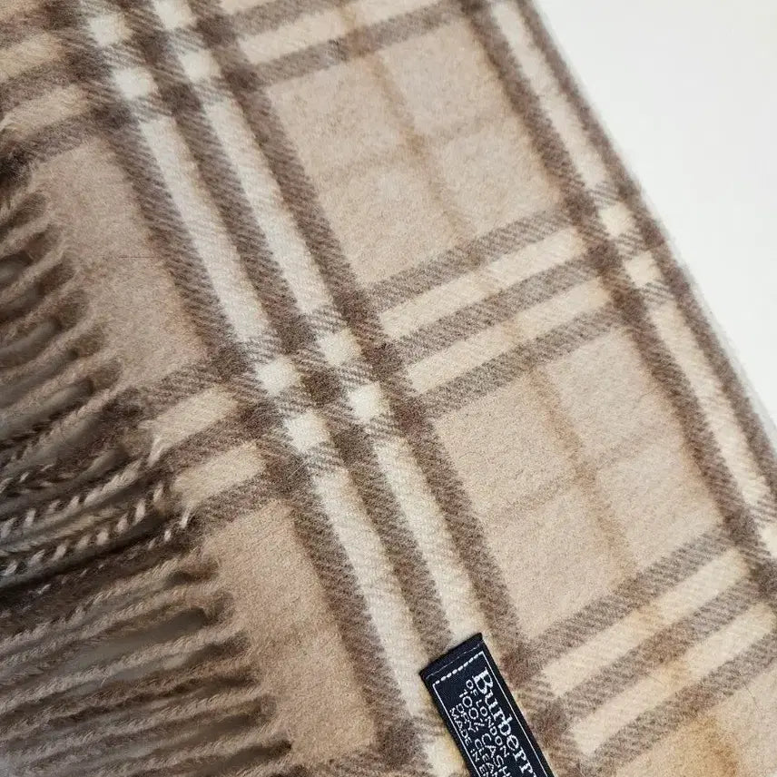 [BUNJANG] Burberry Cashmere Scarf / 버버리 머플러 목도리 캐시미어 정품
