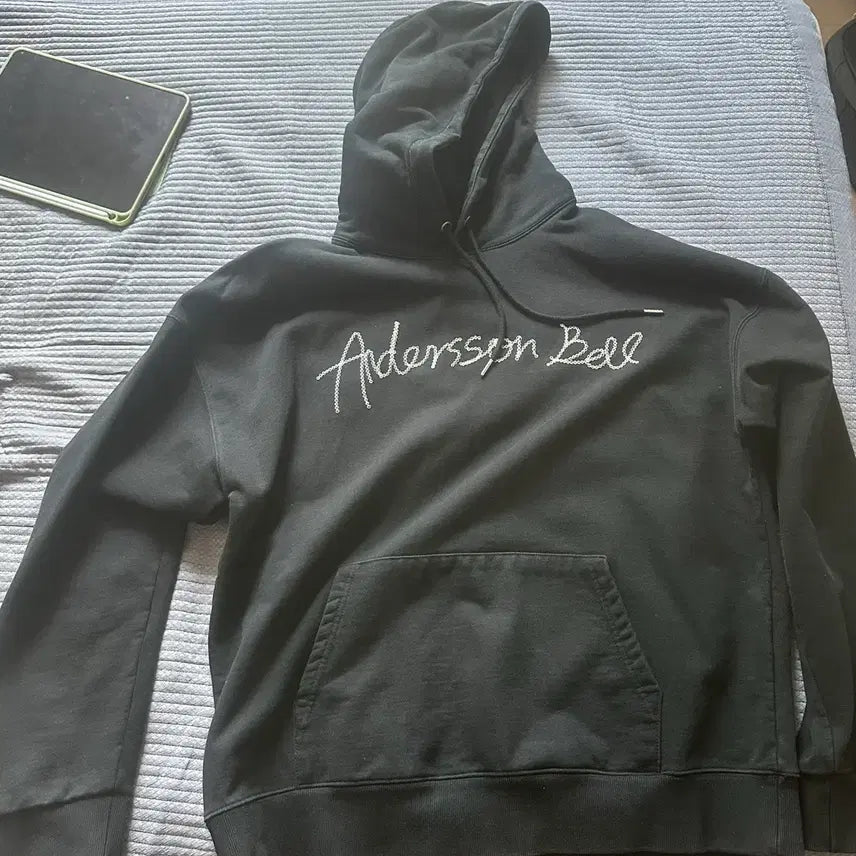 [BUNJANG] Andersson Bell Logo Embroidered Hoodie / 엔더슨벨 후드티