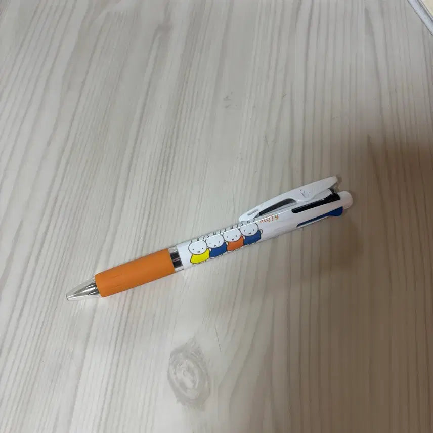 [BUNJANG] Miffy Jetstream Ballpoint Pen / 미피 제트스트림 볼펜