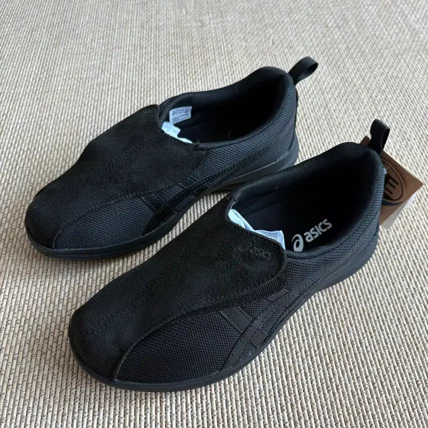 [BUNJANG] Asics Lifewalker WO18 Black Sneakers - Size 230 / 아식스 라이프워커 WO18 블랙 230