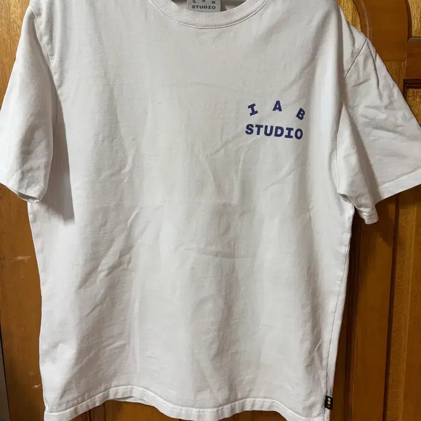 [BUNJANG] Iab Studio T-Shirt White Blue / 아이앱스튜디오 반팔 흰색파랑