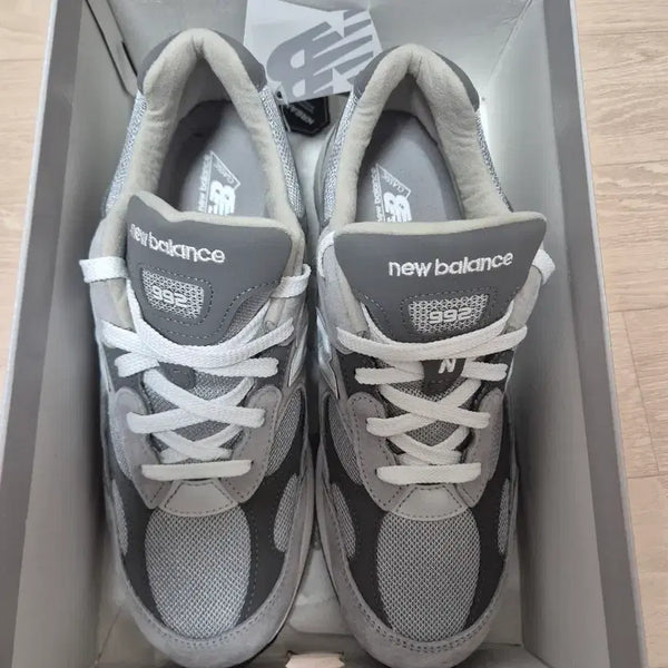 [BUNJANG] New Balance 992 Grey 275 Size / [새상품]뉴발란스 992 그레이 275 사이즈 판매