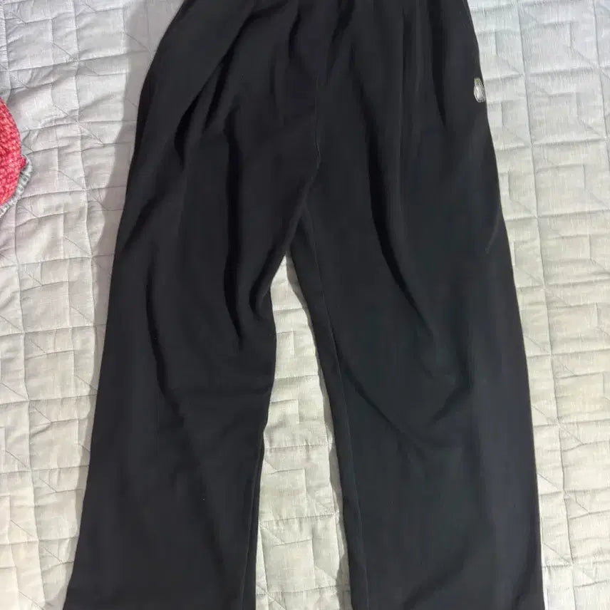 [BUNJANG] Ggaji K-Close Yunaonce Black Sweatpants / 가까이 유나온즈 블랙 스웨트 팬츠