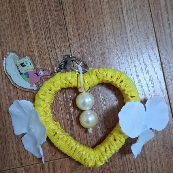 [BUNJANG] SpongeBob & Patrick Yellow Heart Pendant Keyring / 스펀지밥 뚱이 키링 옐로우 하트 펜던트