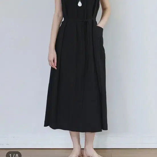 [BUNJANG] Marob Crinkle Sleeveless Long Dress Black / 마롭 크링클 민소매 롱 원피스 블랙
