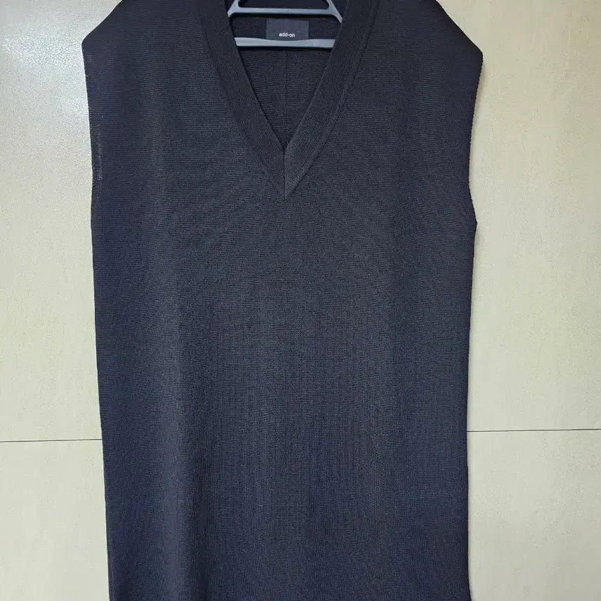 [BUNJANG] Addon Sleeveless V-Neck Knit Long Vest Black / 새상품 애드온 민소매 브이넥 니트 검정 롱 조끼 55~77