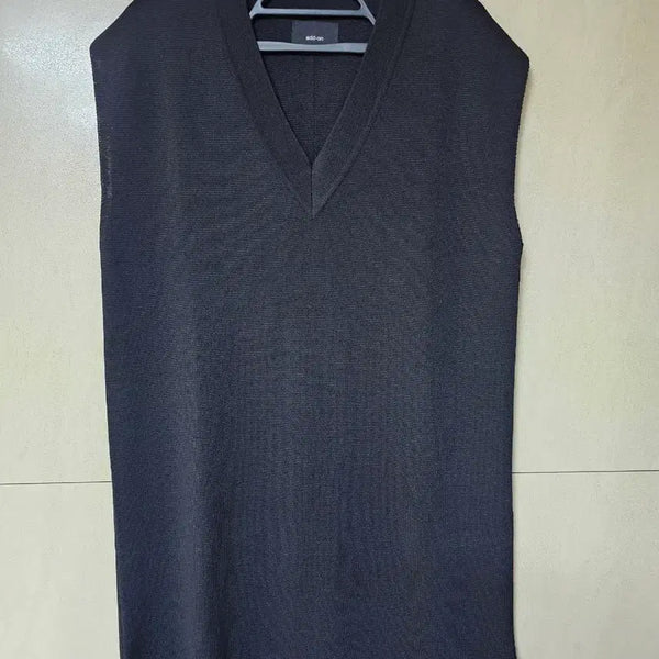 [BUNJANG] Addon Sleeveless V-Neck Knit Long Vest Black / 새상품 애드온 민소매 브이넥 니트 검정 롱 조끼 55~77