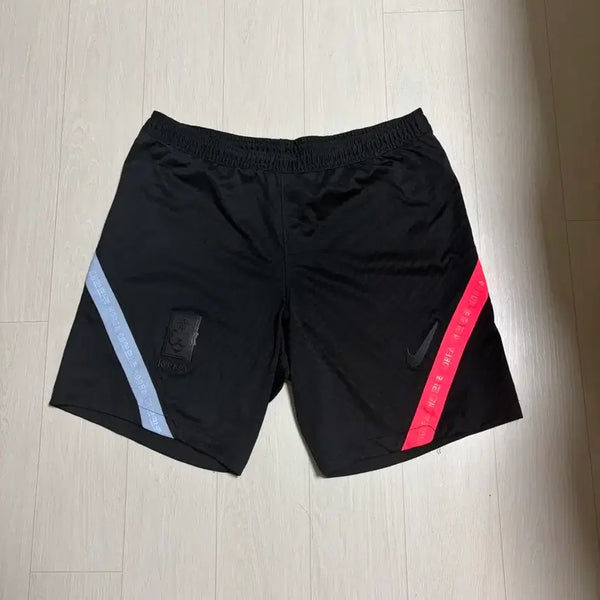 [BUNJANG] Nike Dri-FIT National Team Soccer Shorts / 국가대표 드라이핏 반바지판매합니다