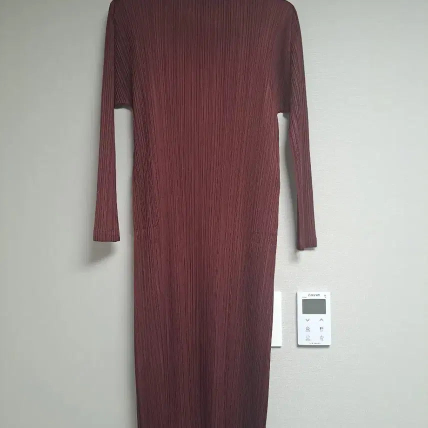 [BUNJANG] Pleats Please Burgundy Dress / 플리츠플리즈 버건디 원피스