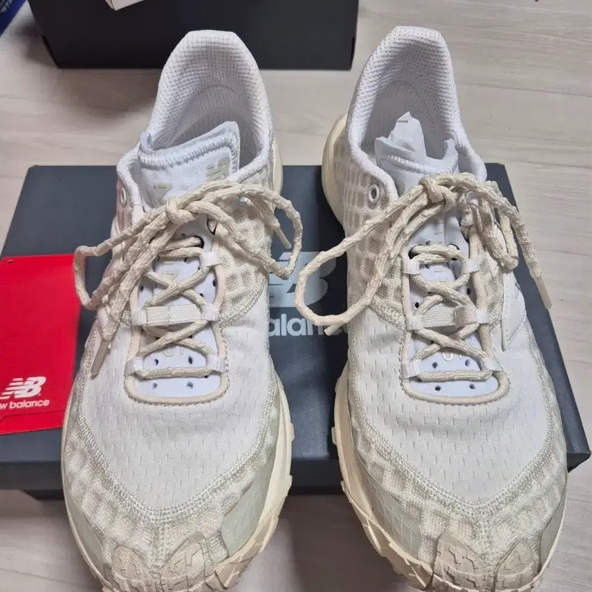 [BUNJANG] New Balance Minimus Trail White Shoes 280mm / 뉴발란스 미니머스 트레일 화이트 280mm