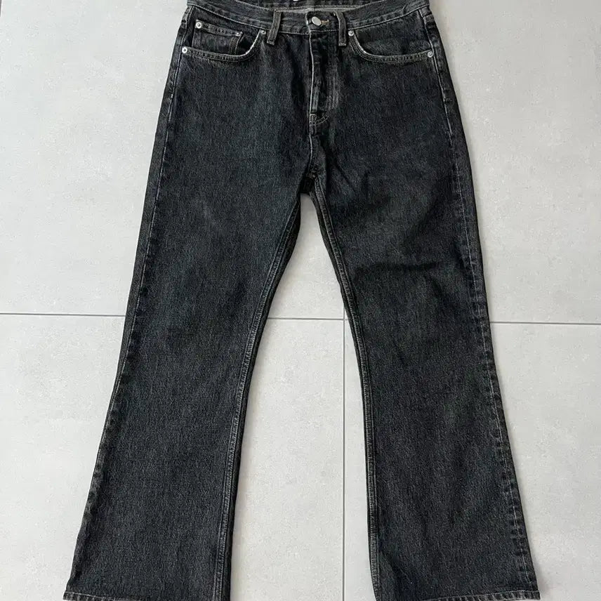 [BUNJANG] Sunflower Flare Black Denim 31x32 / 선플라워 플레어 블랙데님 31x32