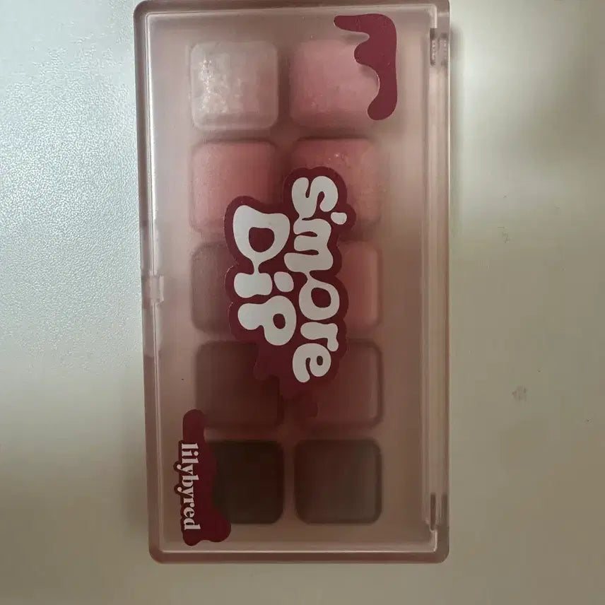 [BUNJANG] Lilybyred Mood Keyboard 12 Strawberry Chip S'more / 릴리바이레드 무드키보드 12 딸기칩 스모어