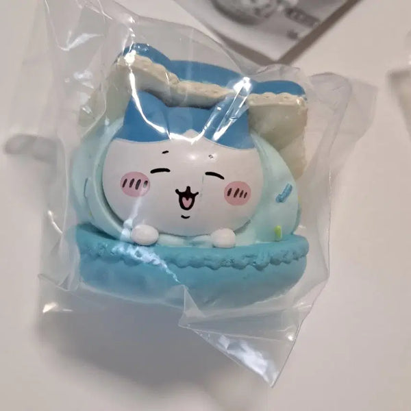 [BUNJANG] Hachiware Macaron Gacha Figure / 하치와레 마카롱 가챠 피규어
