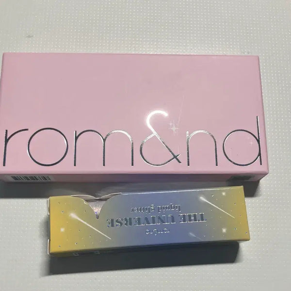 [BUNJANG] Rom&nd The Universe Liquid Glitter 06 Little Meteor & Better Than Palette 00 Light & Glitter Garden Eyeshadow Set / 찐마지막가격둘다미사용)롬앤 더 유니버스 리퀴드 클리터 06 리틀 메테오,베러댄팔레트00라이트앤글리터가든