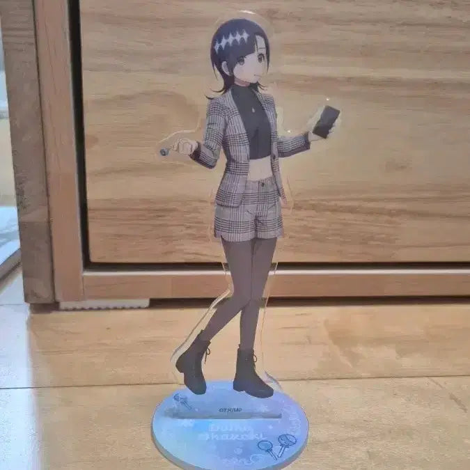 [BUNJANG] Medalist Okazaki Iruka Valentine Acrylic Stand / 메달리스트 오카자키 이루카 발렌타인 아크릴