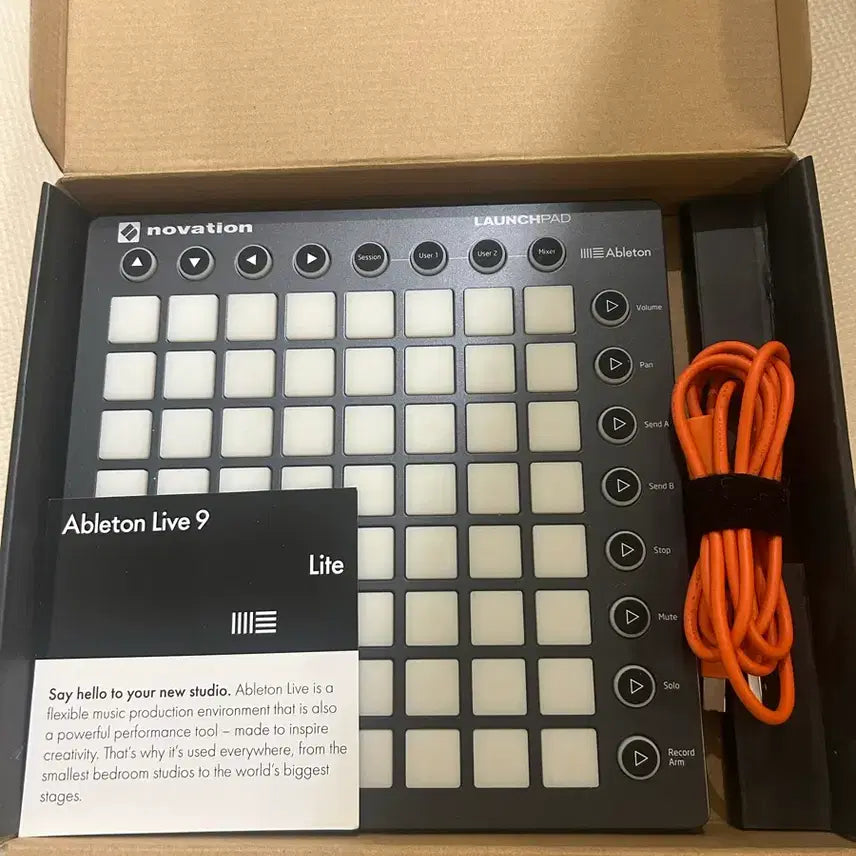 [BUNJANG] Novation Launchpad MK2 Controller / 런치패드 mk2