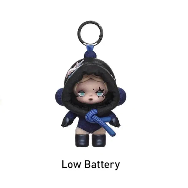 [BUNJANG] Pop Mart Skullpanda Off Mode Keychain (Low Battery) / 팝마트 스컬판다 off 모드 키링(Low Battery)