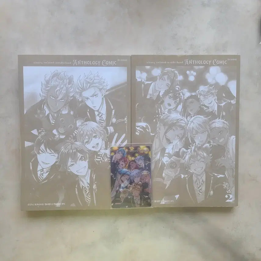 [BUNJANG] Twisted Wonderland Anthology Vol. 1 & 2 (First Edition Bonus Included) / 트위스테 엔솔로지 번역본 1&2권 (초판특전포함)